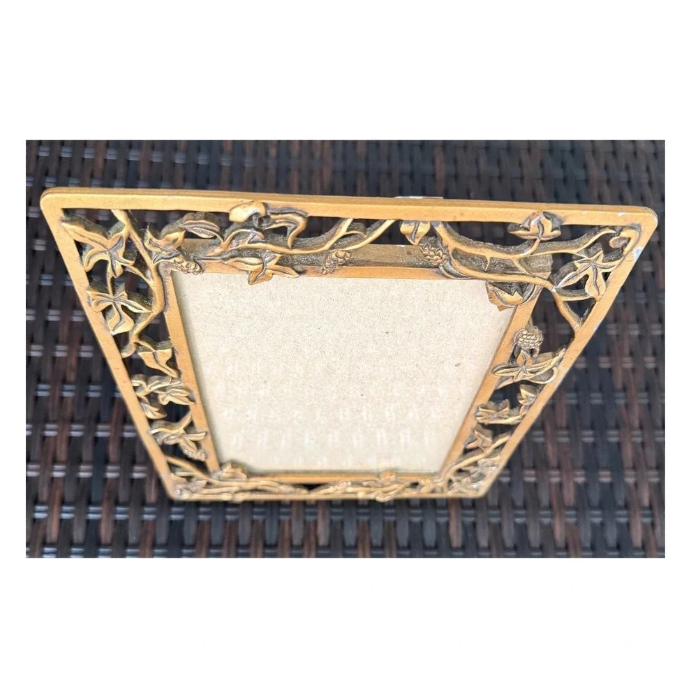 Vintage 7x5 Ornate Metal Ivy Frame, Cottagecore Botanical Tabletop Decor